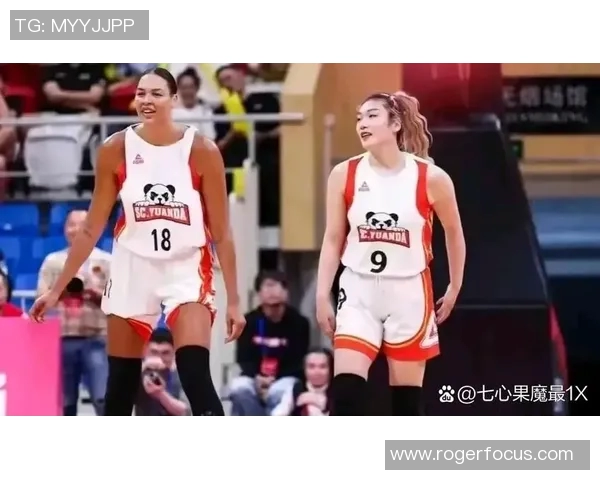 篮球女明星素颜展现真实魅力让我们一起欣赏她们的自然之美 篮球女明星素颜展现真实魅力让我们一起欣赏她们的自然之美